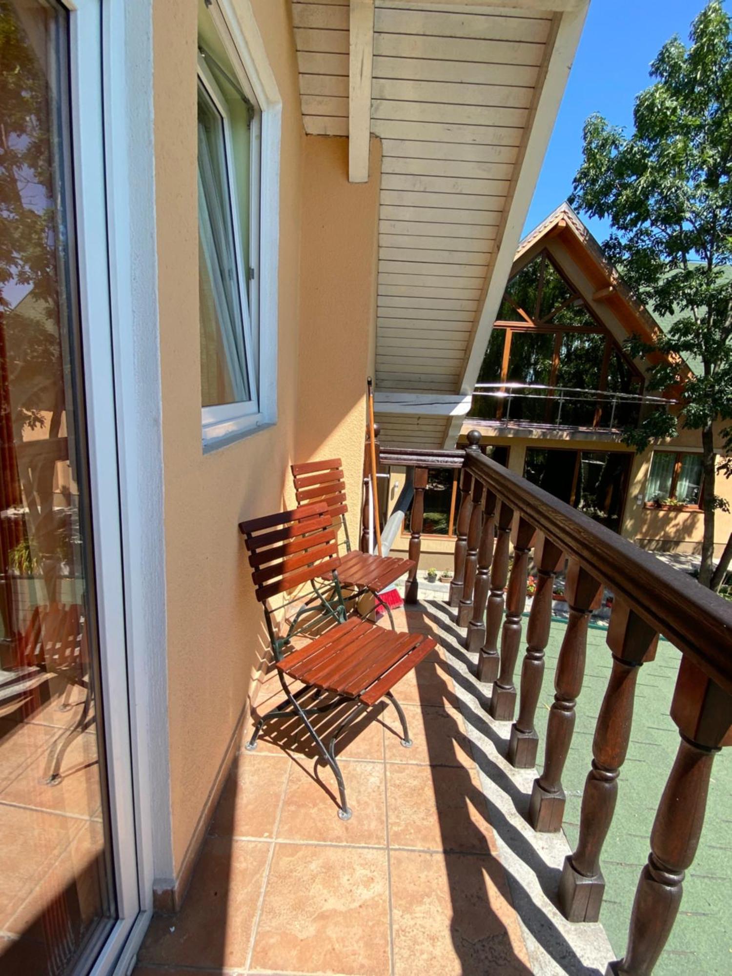 Fuzfa Apartman Joseni  Luaran gambar